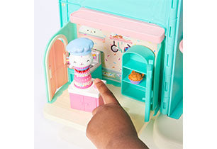 Gabby`s Dollhouse - Deluxe Room - Bakey with Cakey Kitchen