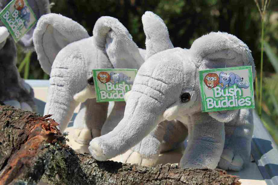 Bush buddies Plush Elephant Small